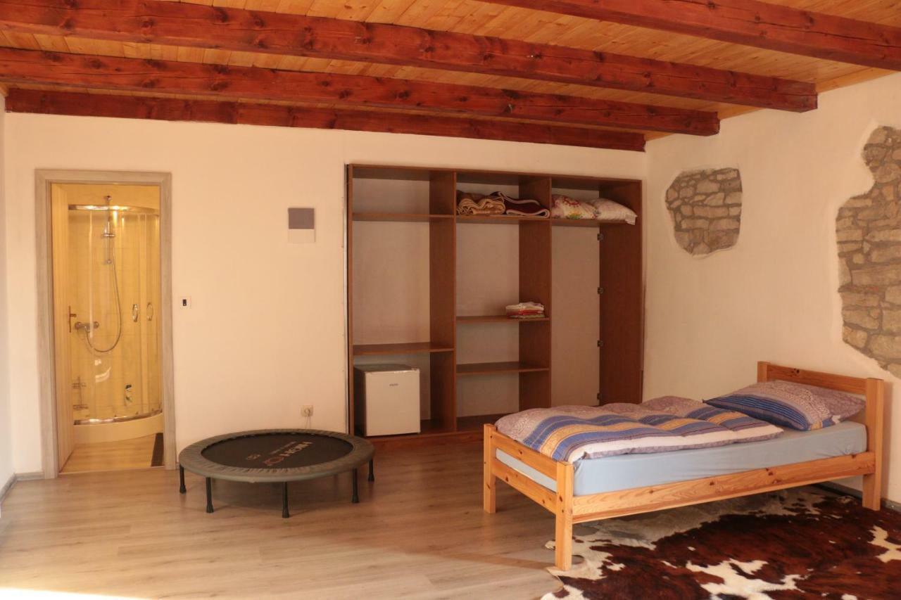 Stonehouse Apartment Nova Gorica Luaran gambar